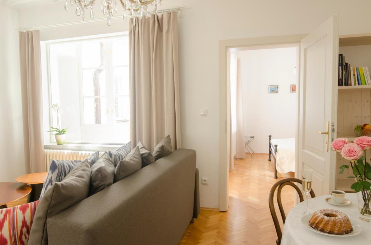 Wishlist Prague Residences - Charles Bridge Karlova Экстерьер фото