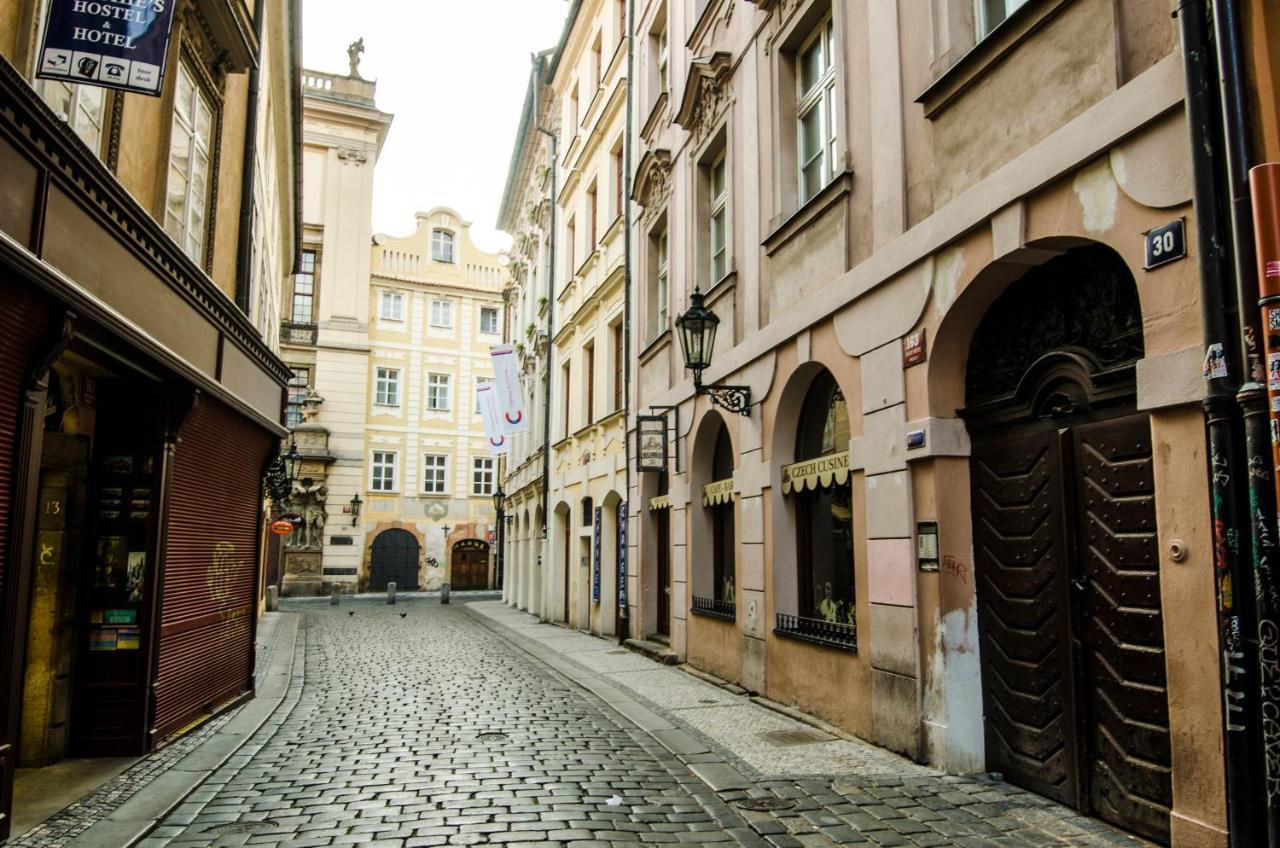 Wishlist Prague Residences - Charles Bridge Karlova Экстерьер фото